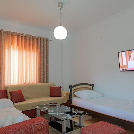 קסאמיל Guesthouse Moonlight Downtown מראה חיצוני תמונה